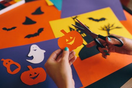 Аппликации на Хэллоуин из цветной бумаги