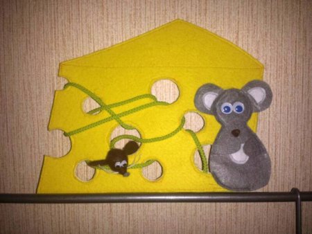 Мышка из фетра для книжки